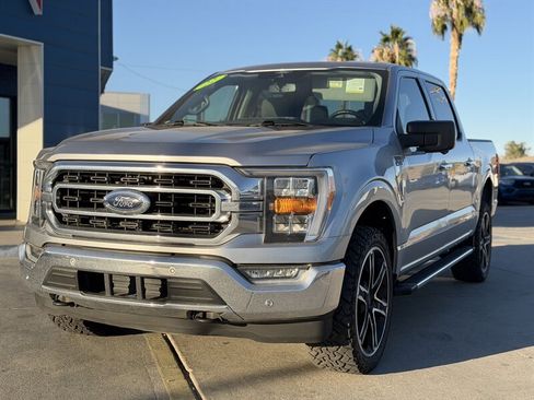 Used 2022 Ford F150 XLT w/ Equipment Group 302A High image 4