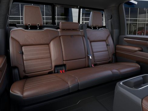 New 2026 GMC Sierra 2500 Denali Ultimate w/ LPO, Black Badging Package AWD/4WD image 17