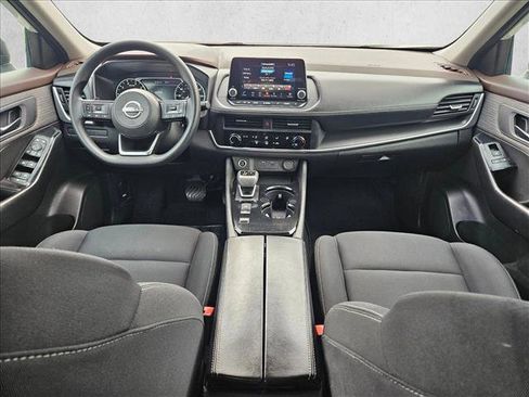 Used 2023 Nissan Rogue S FWD image 16