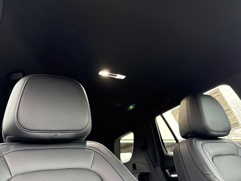 New 2026 GMC Terrain Elevation w/ Elevation Premium Package image 18