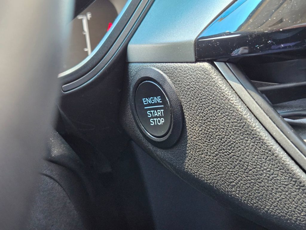 Used 2024 Ford Escape Active AWD/4WD image 19