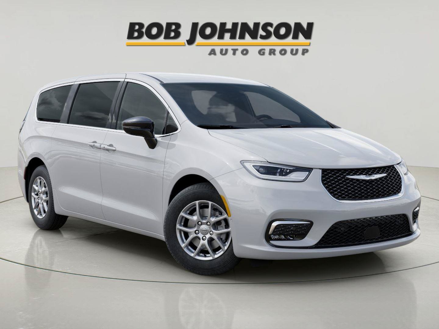 New 2025 Chrysler Pacifica Select FWD image 1