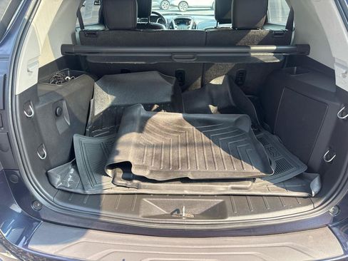 Used 2017 Chevrolet Equinox Premier w/ Enhanced Convenience Package AWD/4WD image 29