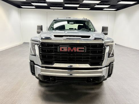 New 2026 GMC Sierra 2500 Pro image 9