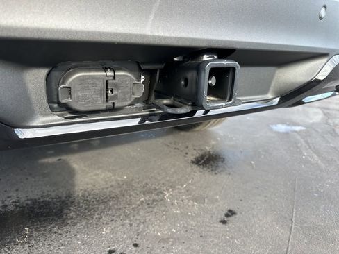 New 2026 Ford Explorer ST-Line w/ ST-Line Street Pack image 14