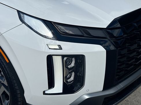 Used 2024 Hyundai Palisade SEL w/ Premium Package FWD image 32