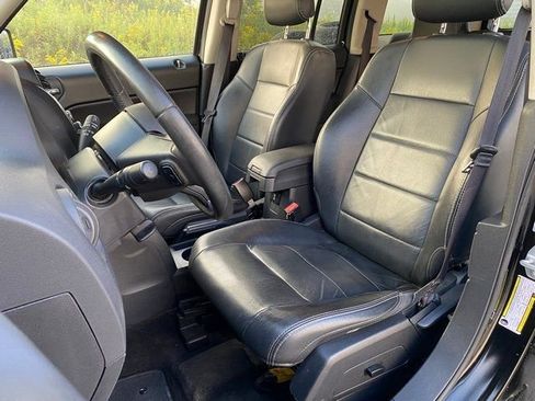 Used 2017 Jeep Patriot High Altitude image 19