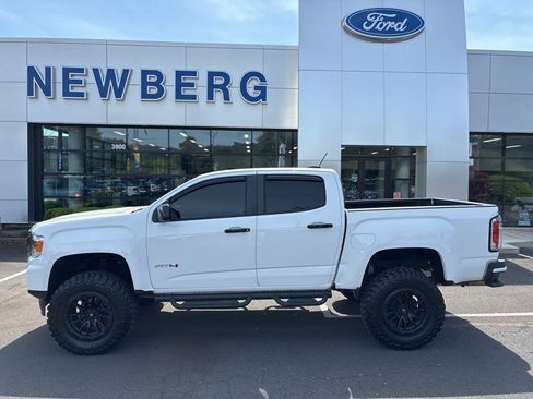 Used 2021 GMC Canyon AT4 w/ Driver Alert Package image 4