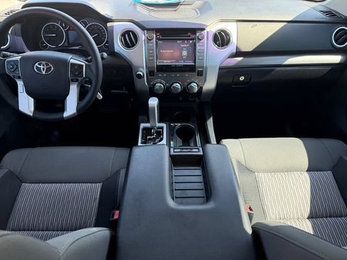 Used 2014 Toyota Tundra SR5 w/ SR5 Upgrade Package RWD image 22