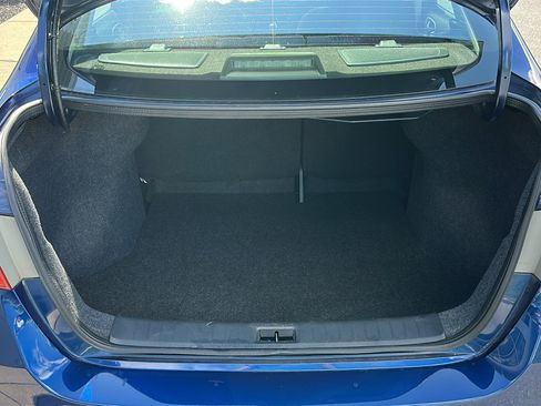 Used 2019 Nissan Sentra SV FWD image 6