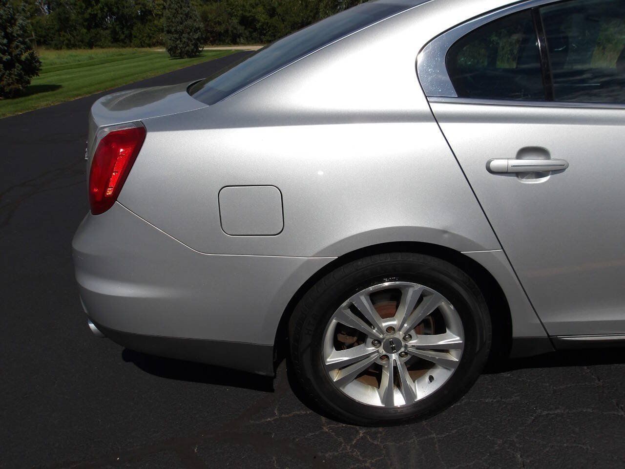 Used 2009 Lincoln MKS FWD image 31