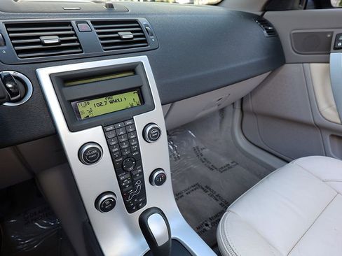 Used 2012 Volvo C70 T5 image 10