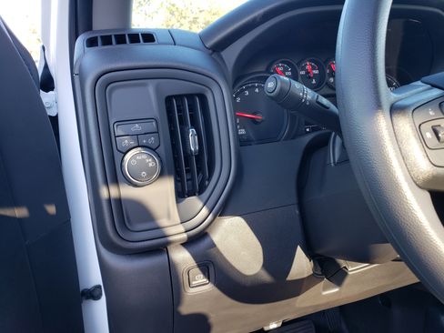 New 2026 Chevrolet Silverado 1500 W/T w/ WT Value Package image 13