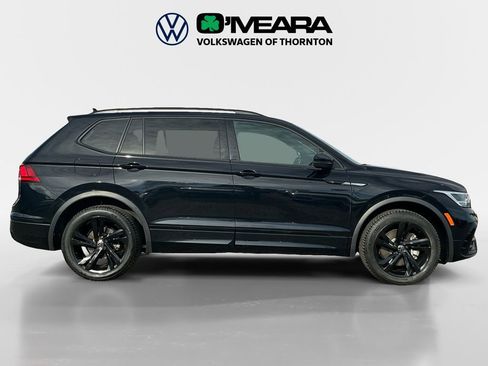 Used 2023 Volkswagen Tiguan SE R-Line image 6