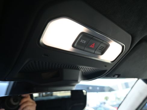 Used 2023 Rivian R1T Adventure image 39