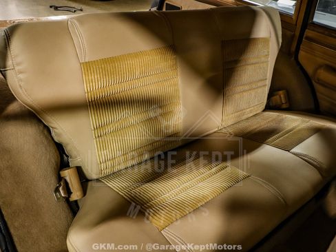 Used 1988 Jeep Grand Wagoneer AWD/4WD image 79
