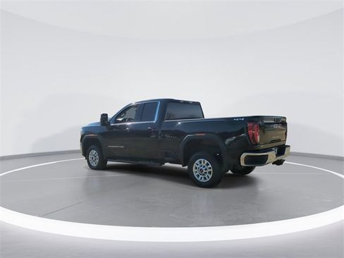 Used 2024 GMC Sierra 2500 SLE w/ SLE Convenience Package image 6