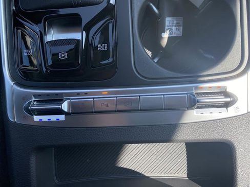 New 2026 Kia Carnival SX Prestige image 8