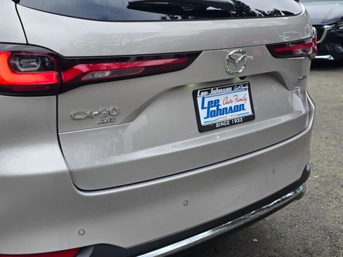 Used 2024 MAZDA CX-90 Plug-In Hybrid w/ Premium Pkg image 14