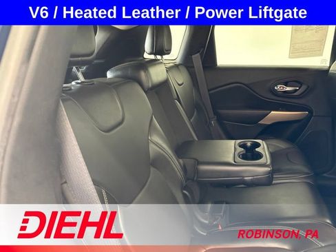 Used 2018 Jeep Cherokee Limited AWD/4WD image 12