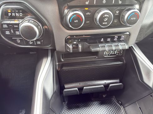 Used 2022 RAM 1500 Big Horn AWD/4WD image 21