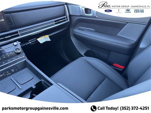 New 2025 Hyundai Santa Fe XRT image 13