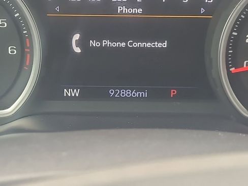 Used 2020 Chevrolet Silverado 1500 LTZ w/ LTZ Premium Package image 17