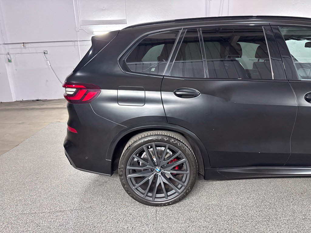 Used 2022 BMW X5 xDrive40i AWD/4WD image 11