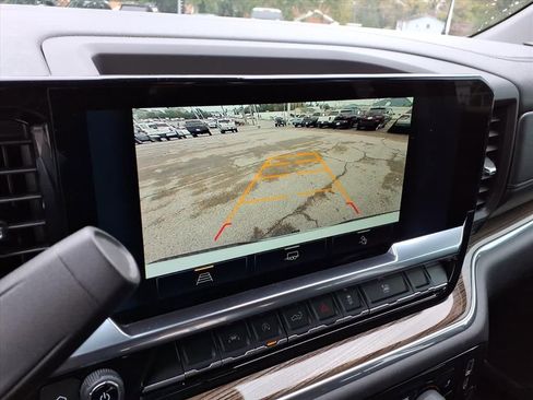 Used 2024 Chevrolet Silverado 1500 LT w/ Convenience Package II image 23