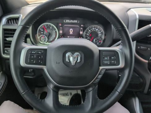 Used 2022 RAM 2500 Big Horn w/ Level C Equiment Group AWD/4WD image 15