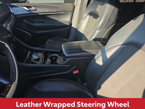 Used 2021 Jeep Grand Cherokee L Laredo image 21