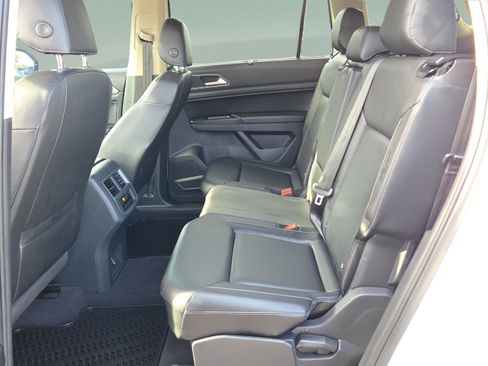 Used 2019 Volkswagen Atlas SE image 25