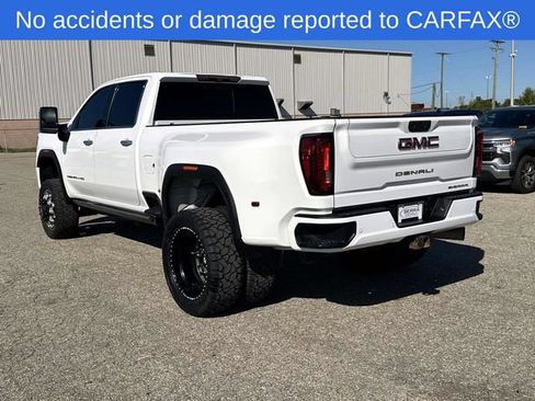 Used 2023 GMC Sierra 3500 Denali AWD/4WD image 3