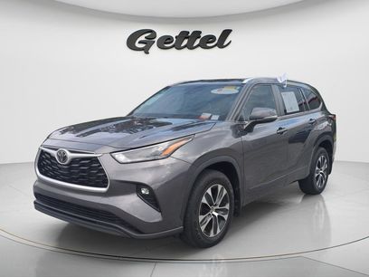 Used 2024 Toyota Highlander XLE