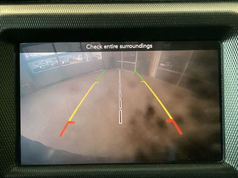 Used 2018 Jeep Wrangler Unlimited Rubicon image 18