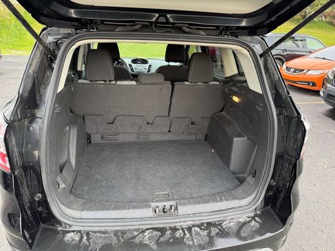 Used 2017 Ford Escape SE FWD image 5