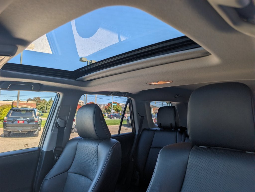 Certified 2019 Toyota 4Runner Limited AWD/4WD image 25