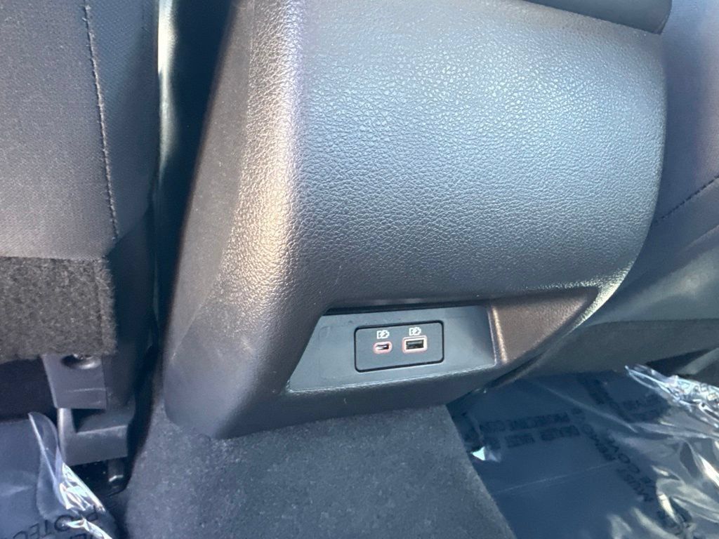 Used 2025 Nissan Altima 2.5 SV FWD image 20
