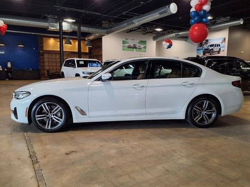 Used 2023 BMW 530i xDrive w/ Premium Package AWD/4WD image 5