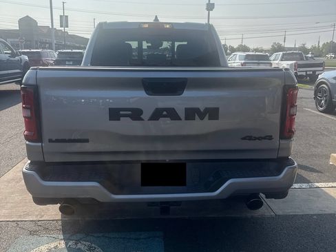 Used 2025 RAM 1500 Laramie w/ Night Edition AWD/4WD image 6