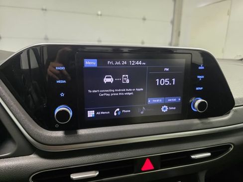 Used 2023 Hyundai Sonata SE FWD image 17