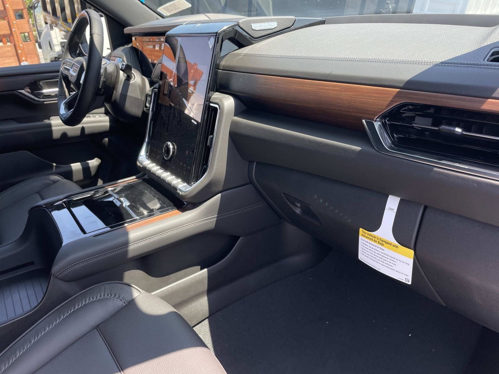 New 2026 GMC Yukon XL Denali w/ Advanced Technology Package AWD/4WD image 29