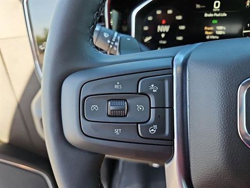 New 2026 GMC Sierra 1500 SLT image 19