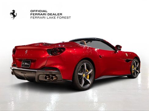 Certified 2023 Ferrari Portofino M image 9