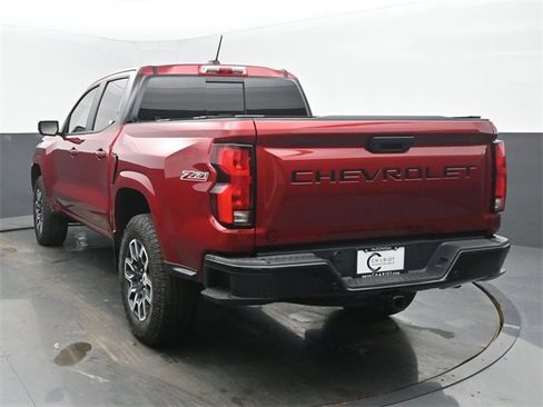 Certified 2024 Chevrolet Colorado Z71 w/ Advanced Trailering Package image 4