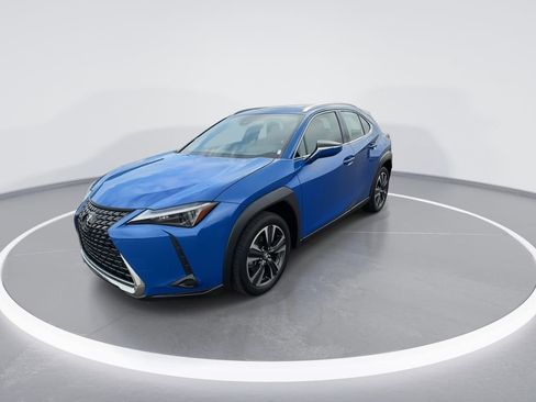 Used 2024 Lexus UX 250h AWD image 4