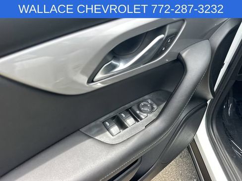 Used 2022 Chevrolet Blazer LT w/ LPO, Black Accent Package FWD image 16