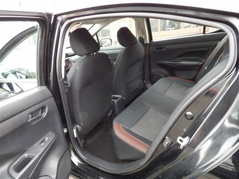 Used 2020 Nissan Versa SR w/ Convenience Package image 10