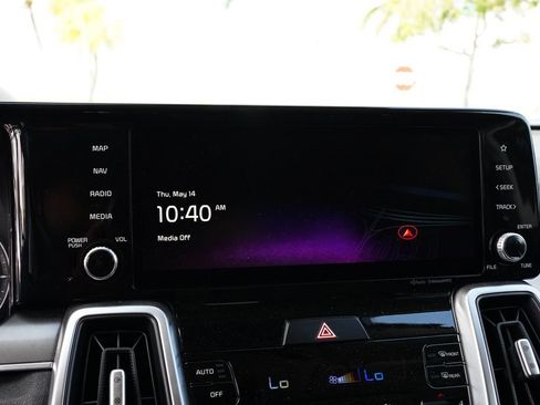 Used 2023 Kia Sorento S FWD image 23