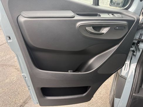 Used 2026 Mercedes-Benz Sprinter 2500 image 14